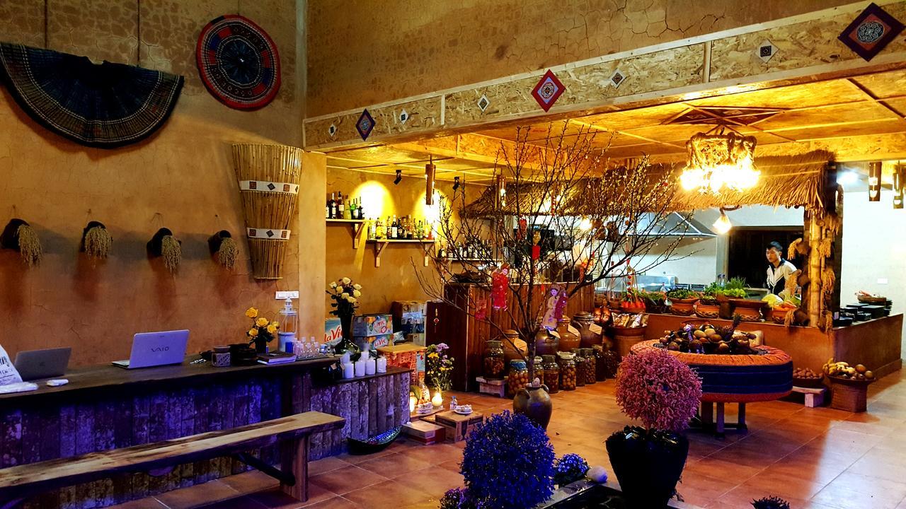 Отель Sapa Clay House - Mountain Retreat Экстерьер фото